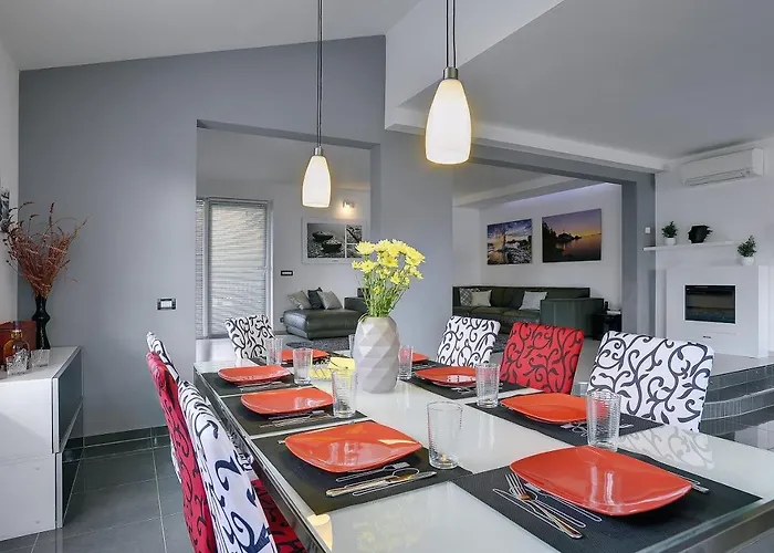 Entini Dom wakacyjny Vinkuran